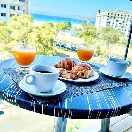 Modern Elegance With Sea Views In Central Tangier - Steps To Beach, Train And Attractions! 외부 사진
