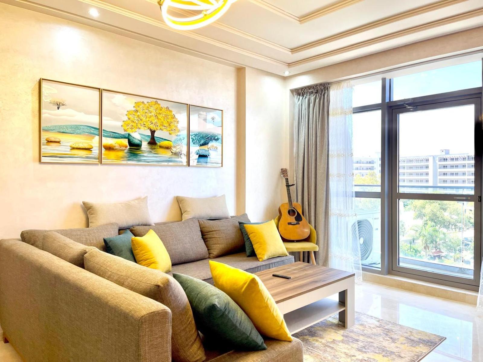 Modern Elegance With Sea Views In Central Tangier - Steps To Beach, Train And Attractions! 외부 사진