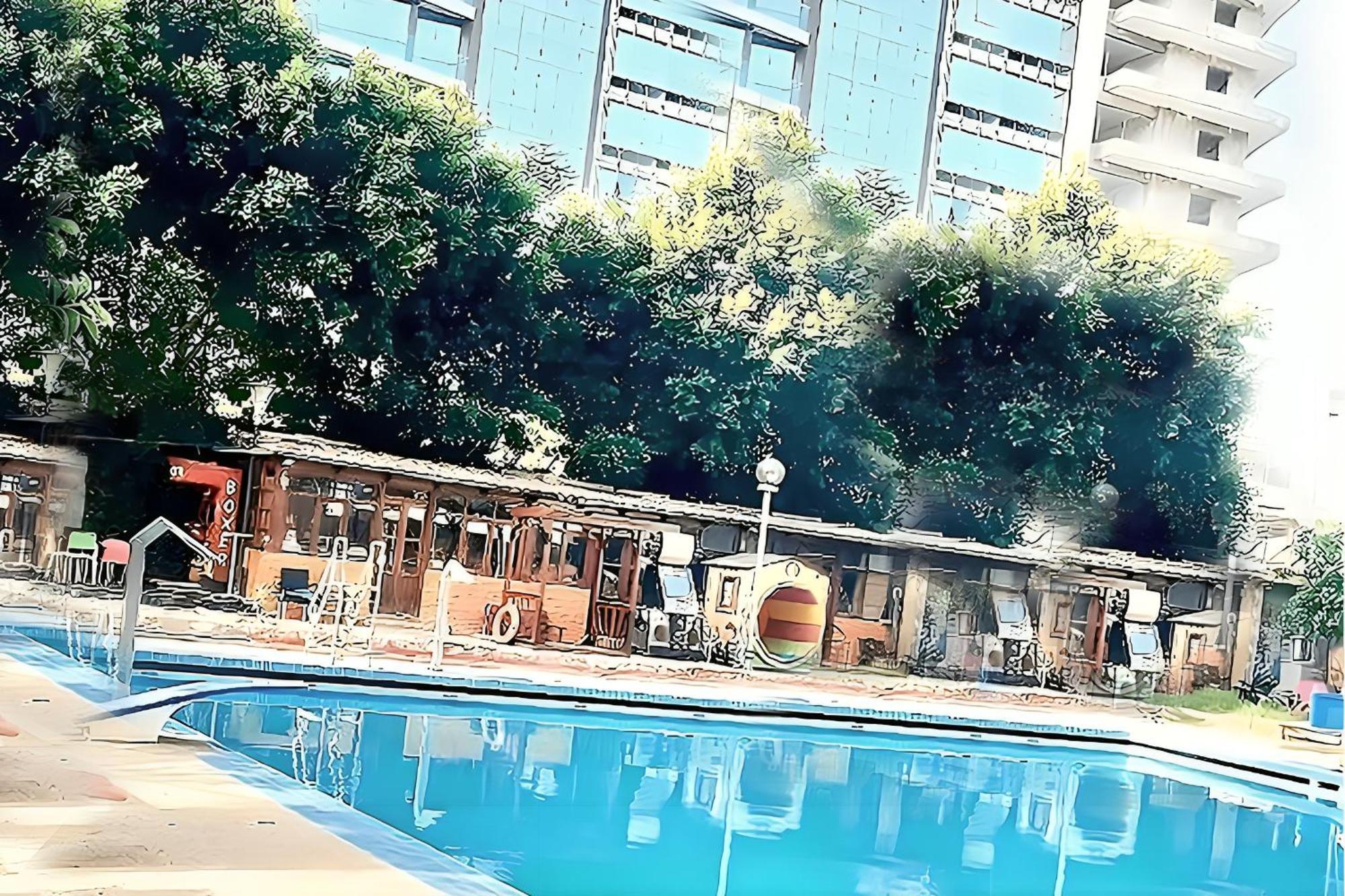 Modern Elegance With Sea Views In Central Tangier - Steps To Beach, Train And Attractions! 외부 사진
